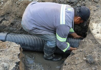 SAPAC Y VECINOS TRABAJARON DE LA MANO EN LA SUSTICIÓN DE DRENAJE COLAPSADO EN LA COLONIA CHAPULTEPEC