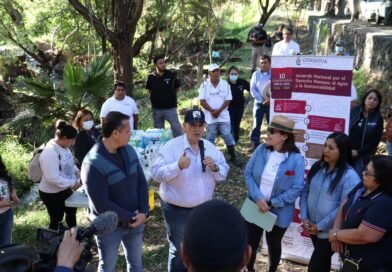 SAPAC SE UNE A LAS ACCIONES A FAVOR DEL MEDIO AMBIENTE CON LABORES DE LIMPIEZA EN LA BARRANCA “EL PILANCÓN”